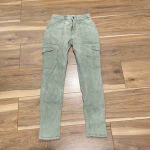 High rise super skinny cargo pant
